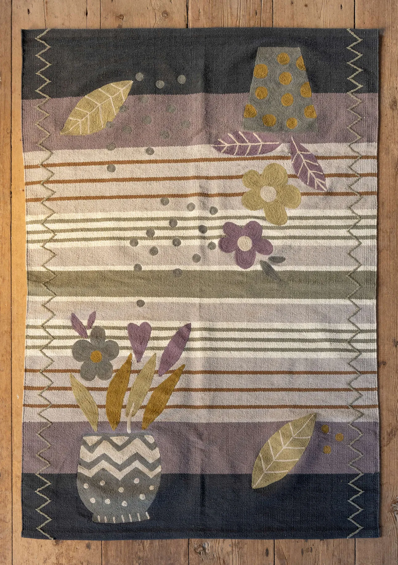 Gudrun Sjödén Bestickter Teppich „Flower bed“ aus Bio-Baumwolle> Teppiche|Heimtextilien