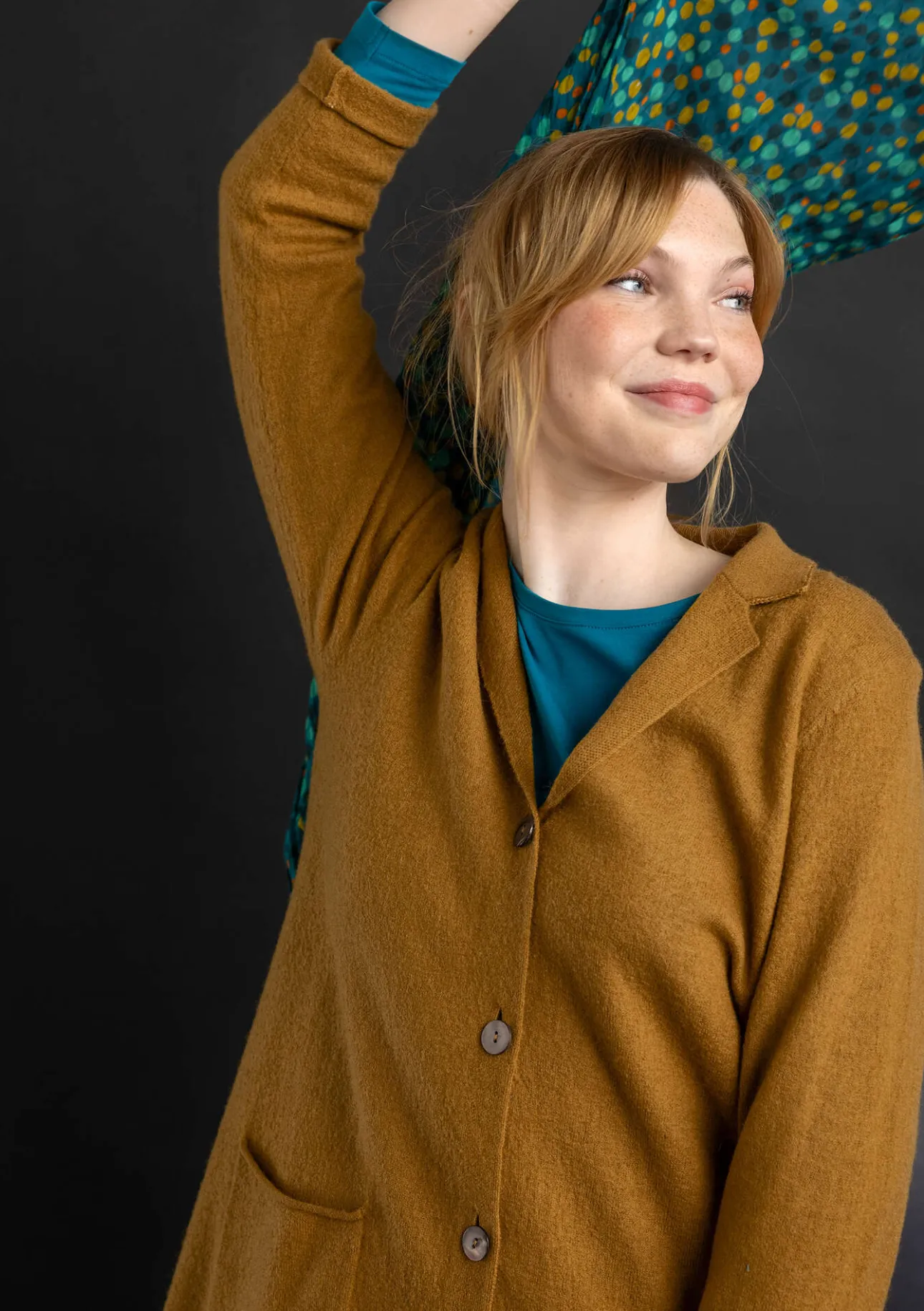 Gudrun Sjödén Gestrickter Blazer aus gefilzter Bio-Wolle> Jacken & Mäntel|Strickjacken