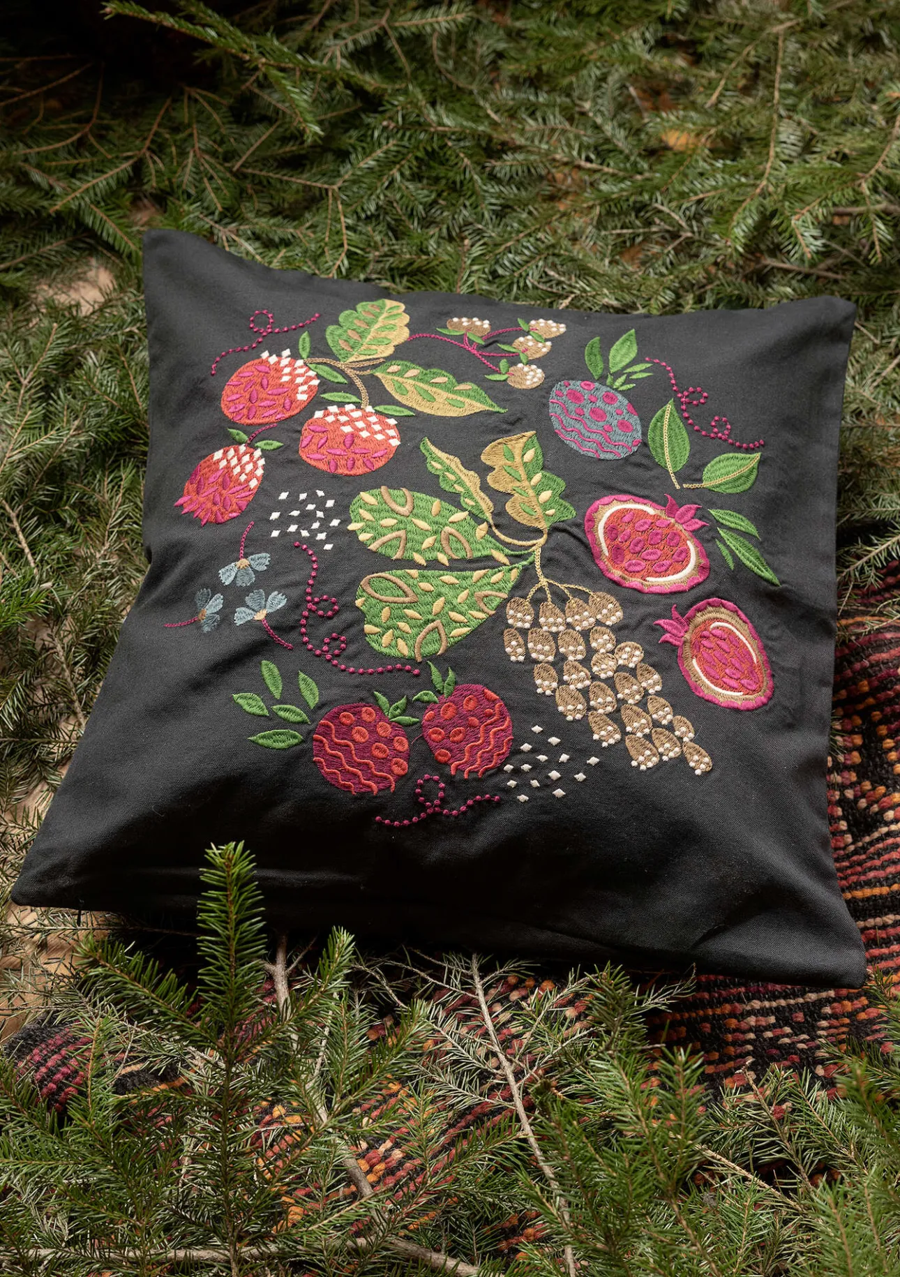 Gudrun Sjödén Kissenhülle „Fruits“ aus Bio-Baumwolle> Schlafzimmer Deko|Küche & Esszimmer