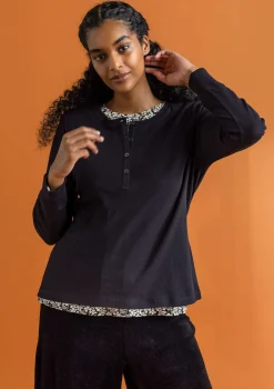 Gudrun Sjödén Knopfleistenshirt aus Bio-Baumwollripp> Pullover & Shirts